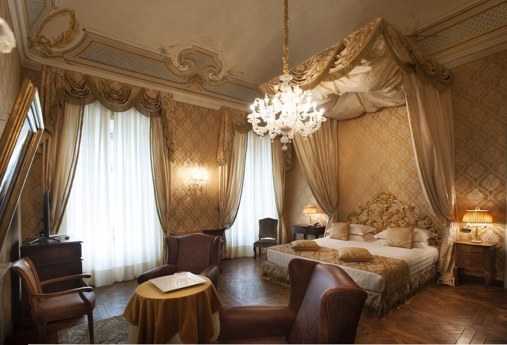 Castello Di Guarene Hotel Værelse billede
