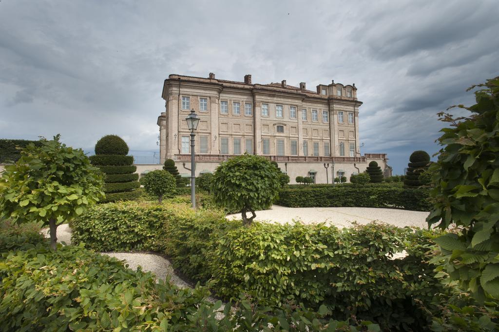Castello Di Guarene Hotel Eksteriør billede
