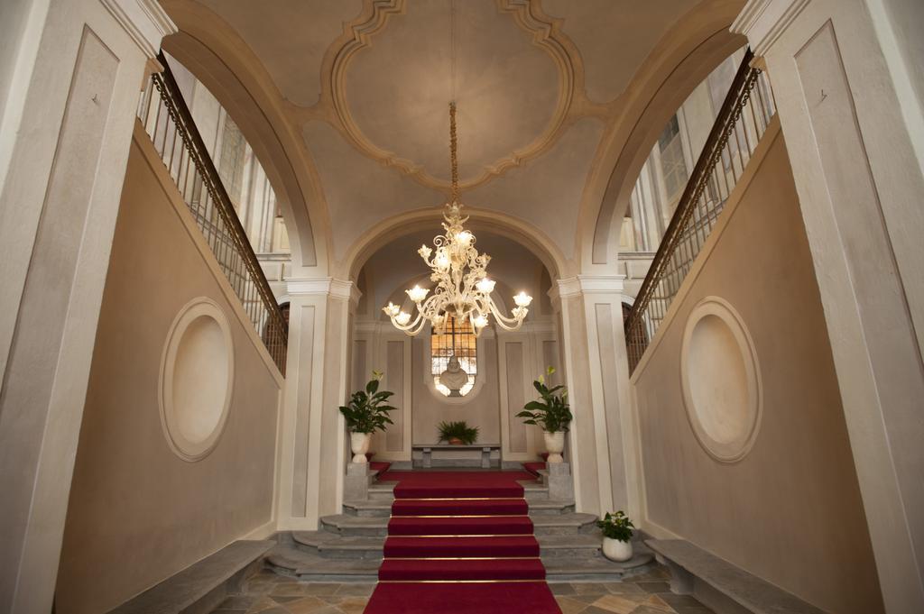 Castello Di Guarene Hotel Eksteriør billede