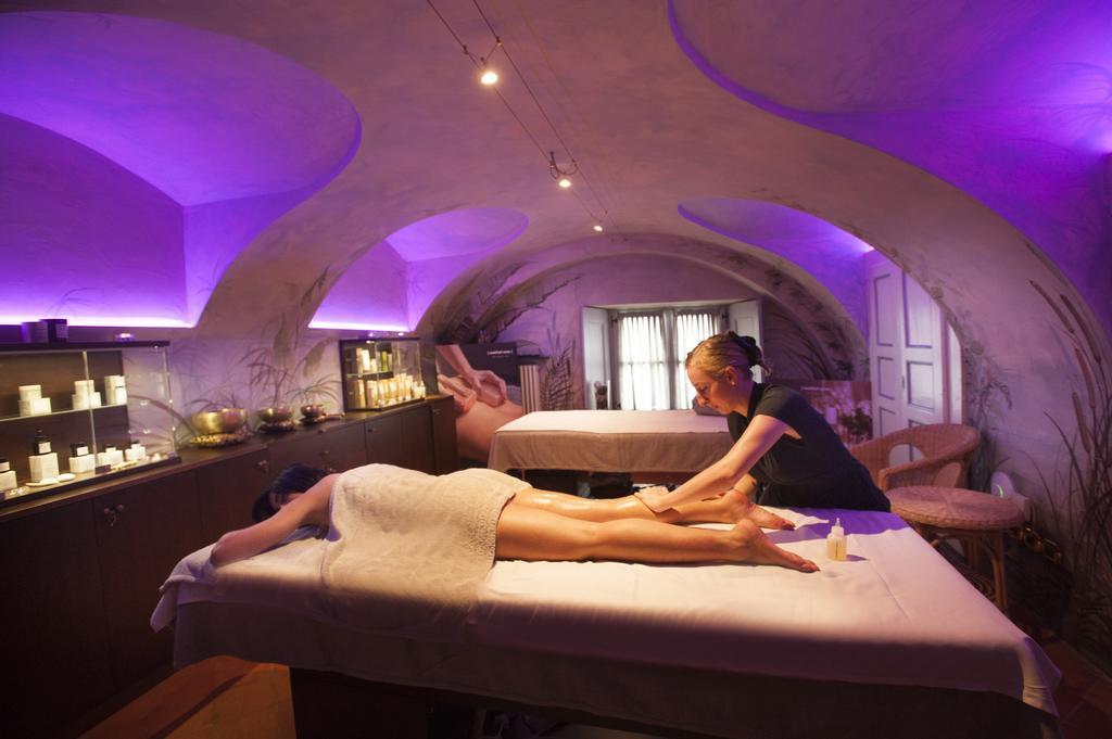 Castello Di Guarene Hotel Eksteriør billede