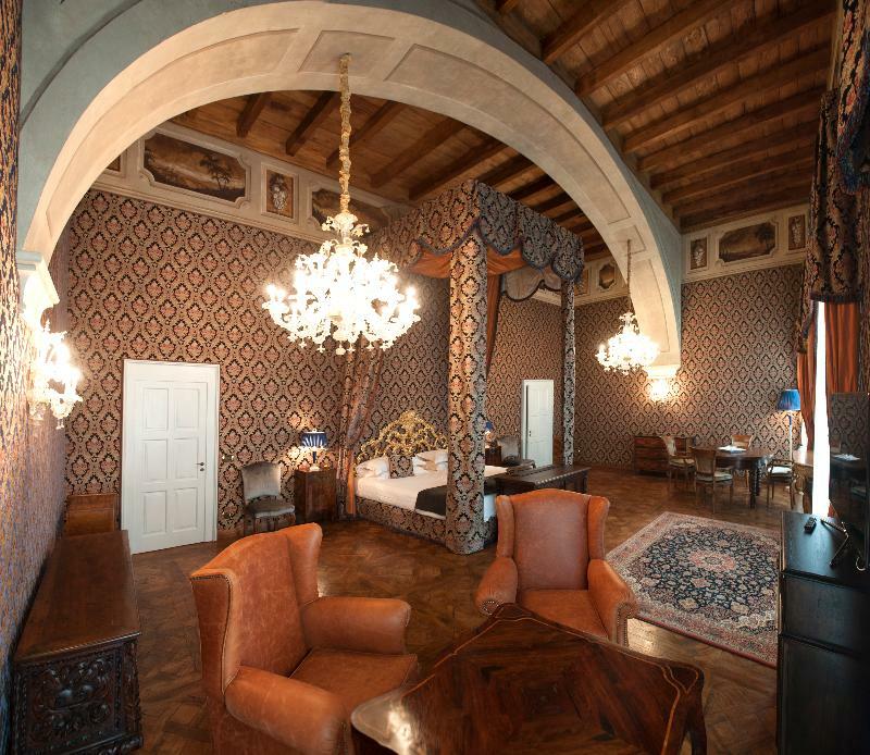 Castello Di Guarene Hotel Eksteriør billede